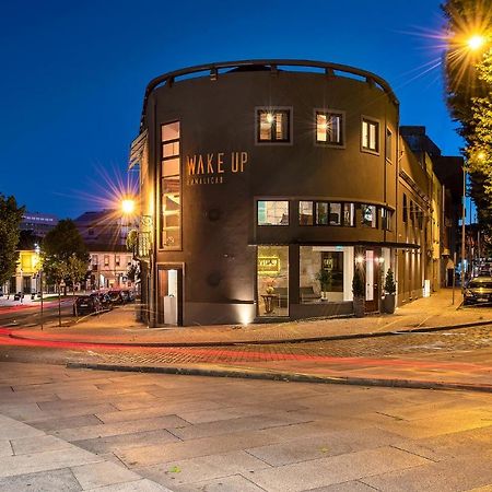 Aparthotel Wake Up Famalicao à Vila Nova de Famalicão Extérieur photo
